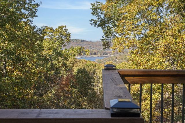 55 Lovers Lane, Branson West, MO 65737