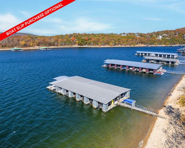 55 Lovers Lane, Branson West, MO 65737