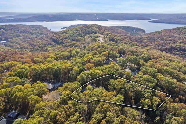 55 Lovers Lane, Branson West, MO 65737