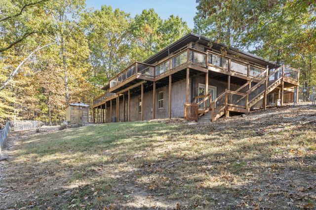55 Lovers Lane, Branson West, MO 65737