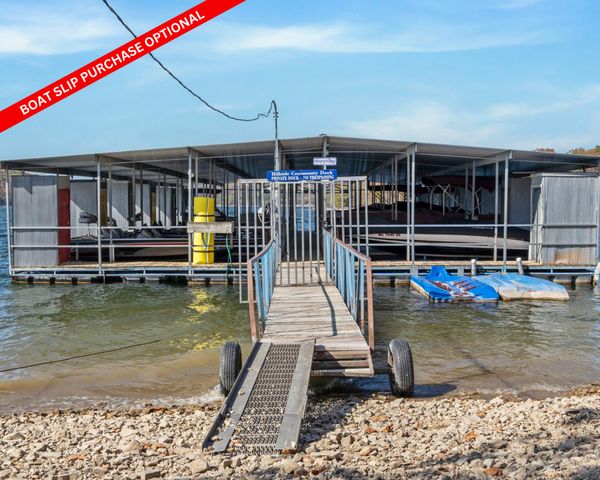 55 Lovers Lane, Branson West, MO 65737