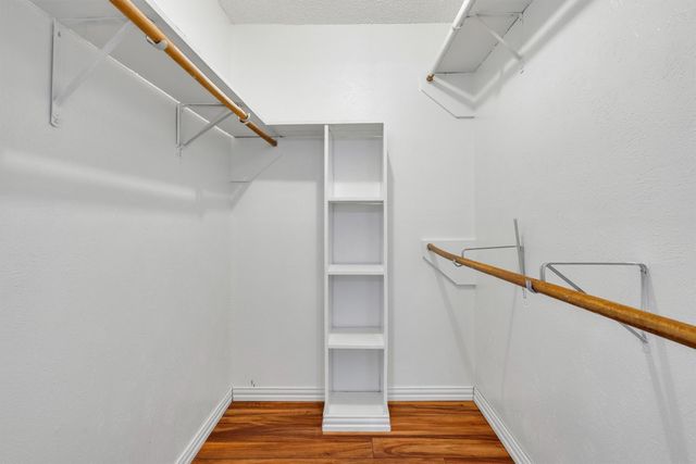 1031 Boston Boulevard, Bedford, TX 76022