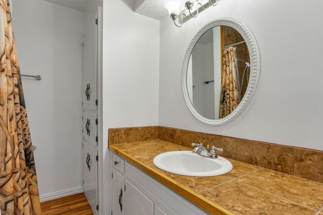 1031 Boston Boulevard, Bedford, TX 76022