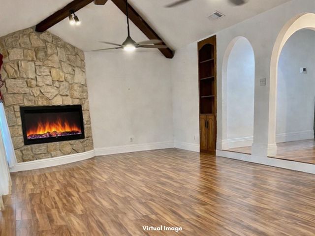 1031 Boston Boulevard, Bedford, TX 76022