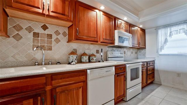 4726 INDEPENDENCE DRIVE 4726, Bradenton, FL 34210