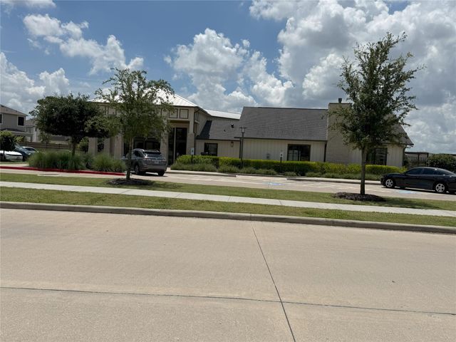 9918 Storehouse Drive, Houston, TX 77080