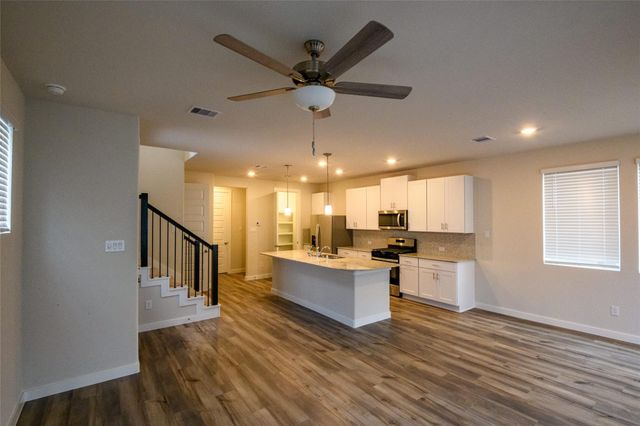 9918 Storehouse Drive, Houston, TX 77080