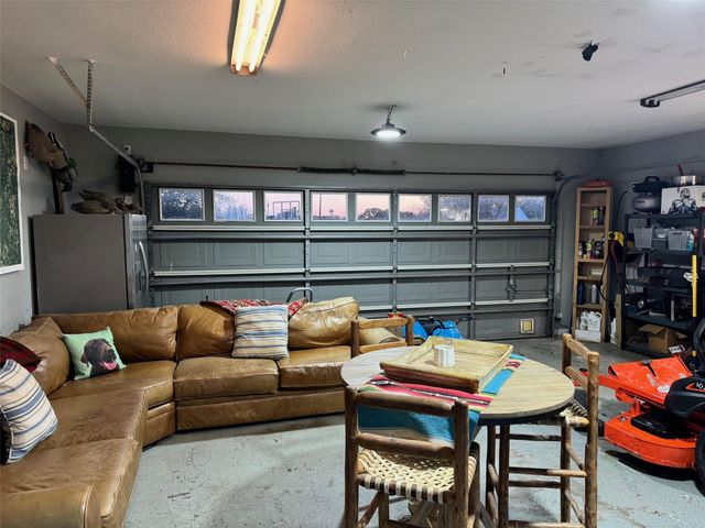 1165 Brent Avenue, Terrell, TX 75160