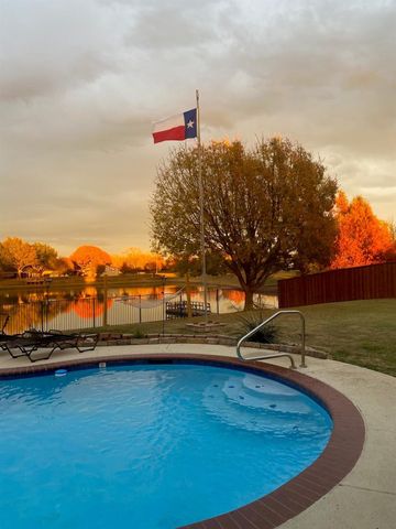 1165 Brent Avenue, Terrell, TX 75160