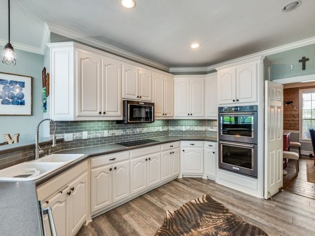 1165 Brent Avenue, Terrell, TX 75160