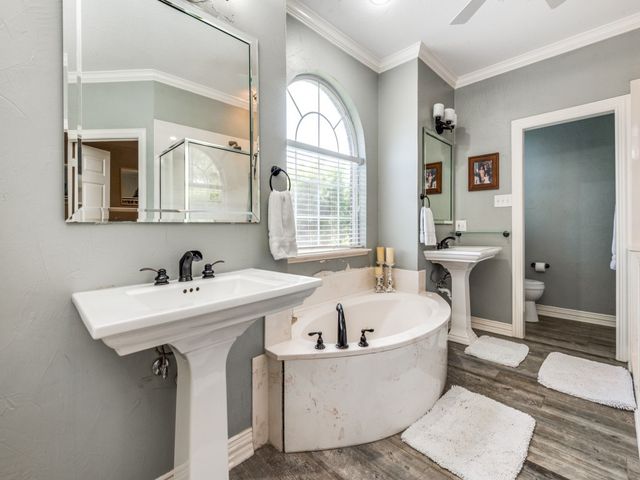 1165 Brent Avenue, Terrell, TX 75160