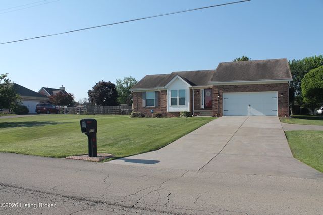 175 Bluegrass Way, Mt Washington, KY 40047