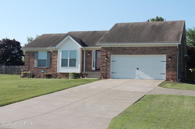 175 Bluegrass Way, Mt Washington, KY 40047