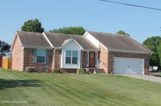 175 Bluegrass Way, Mt Washington, KY 40047