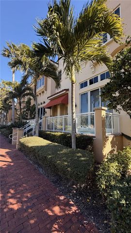 525 MANDALAY AVENUE 11, Clearwater Beach, FL 33767