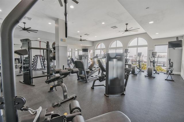 525 MANDALAY AVENUE 11, Clearwater Beach, FL 33767