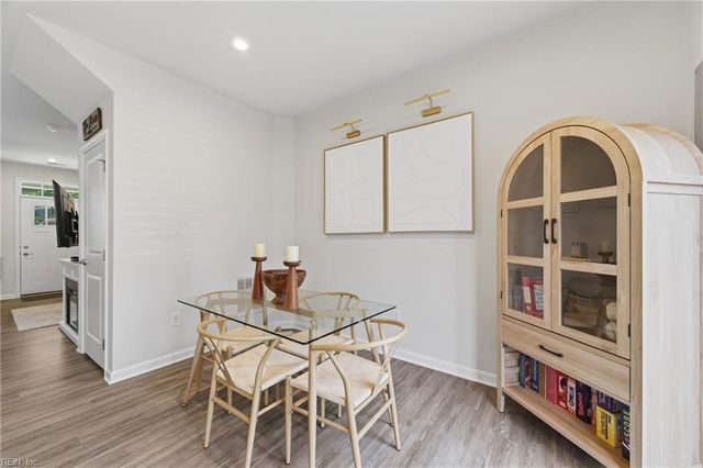 7612 Luminary DR, Williamsburg, VA 23188