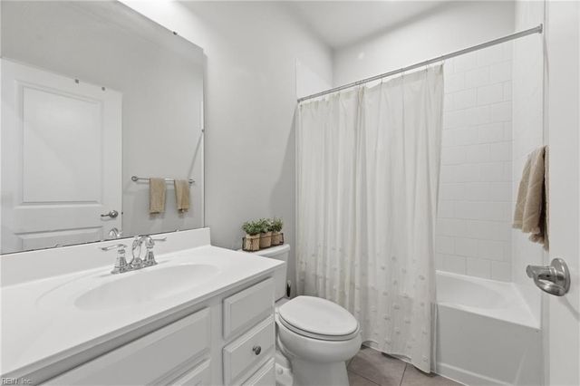 7612 Luminary DR, Williamsburg, VA 23188