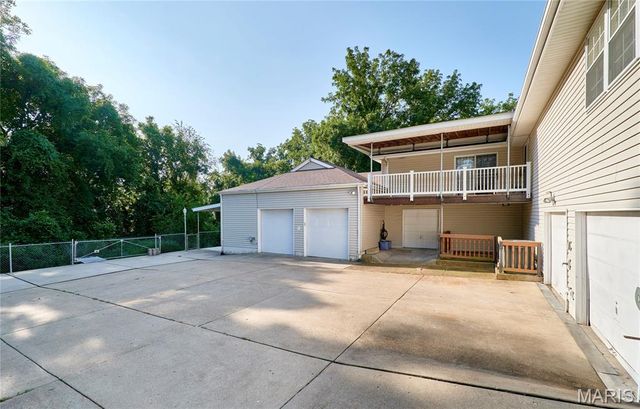 1628 Clock Tower Drive, St Louis, MO 63138