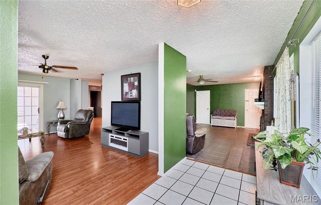 1628 Clock Tower Drive, St Louis, MO 63138