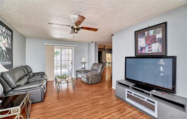 1628 Clock Tower Drive, St Louis, MO 63138