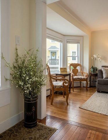 19 Rowland Street 2, Marblehead, MA 01945