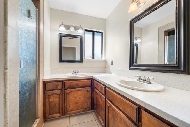 1407 Purvis Avenue, Clovis, CA 93611