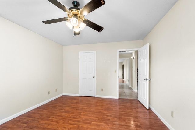 1407 Purvis Avenue, Clovis, CA 93611