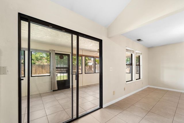 1407 Purvis Avenue, Clovis, CA 93611