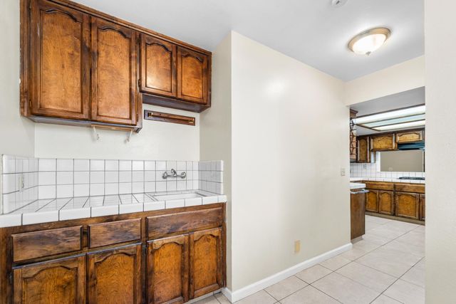 1407 Purvis Avenue, Clovis, CA 93611