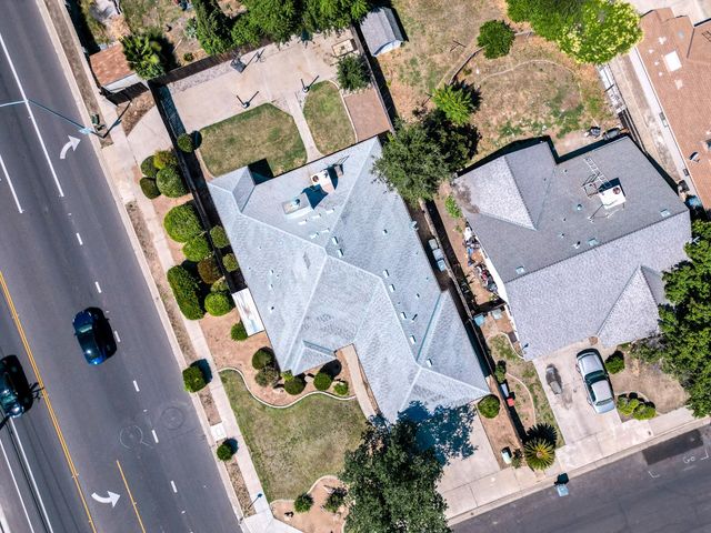 1407 Purvis Avenue, Clovis, CA 93611