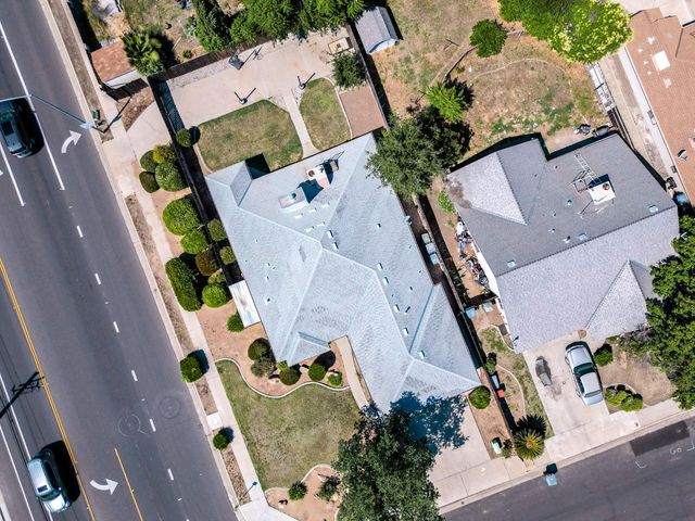 1407 Purvis Avenue, Clovis, CA 93611