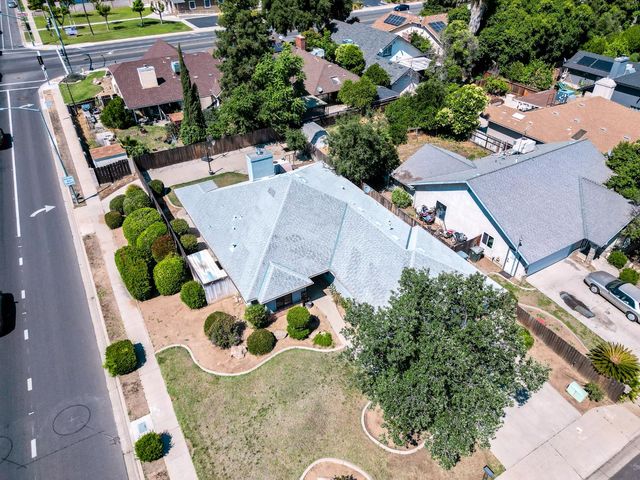 1407 Purvis Avenue, Clovis, CA 93611