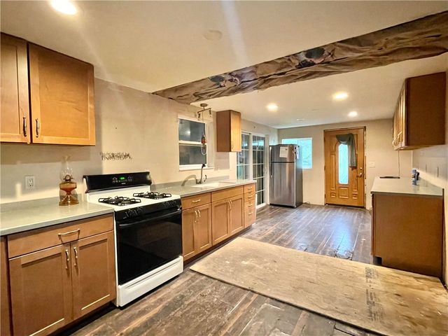 22 Miller Street, Auburn, NY 13021