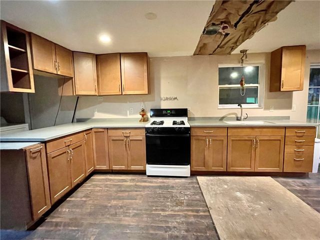 22 Miller Street, Auburn, NY 13021