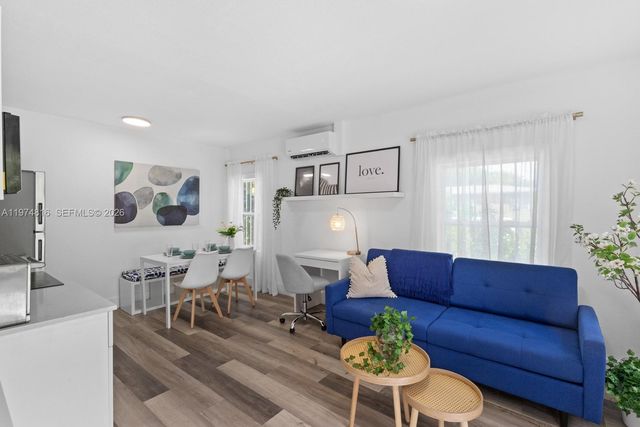 790 NW 60th St, Miami, FL 33127