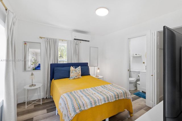 790 NW 60th St, Miami, FL 33127