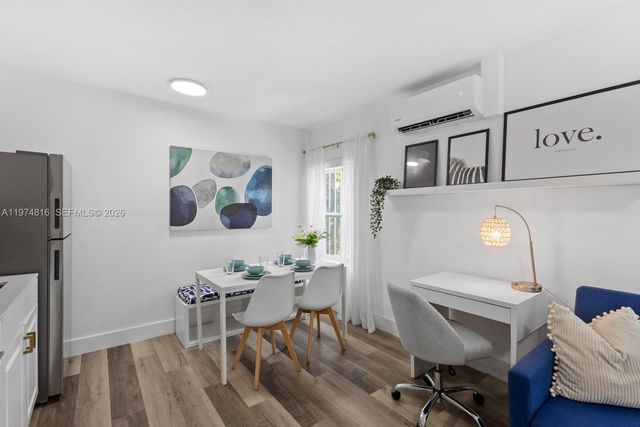 790 NW 60th St, Miami, FL 33127