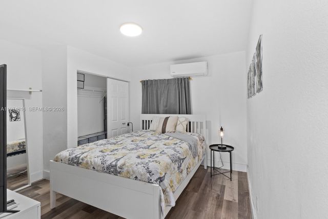 790 NW 60th St, Miami, FL 33127