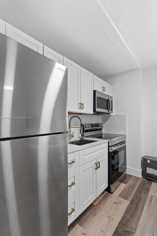 790 NW 60th St, Miami, FL 33127