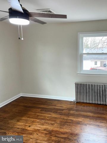 266 REDWOOD DR, Lancaster, PA 17603