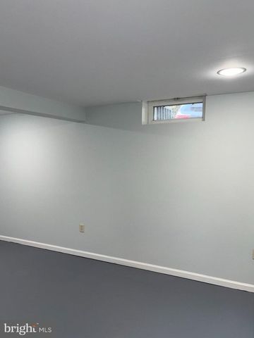 266 REDWOOD DR, Lancaster, PA 17603