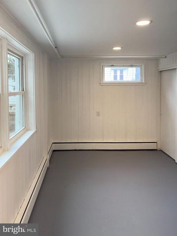 266 REDWOOD DR, Lancaster, PA 17603