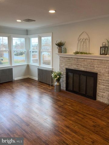 266 REDWOOD DR, Lancaster, PA 17603