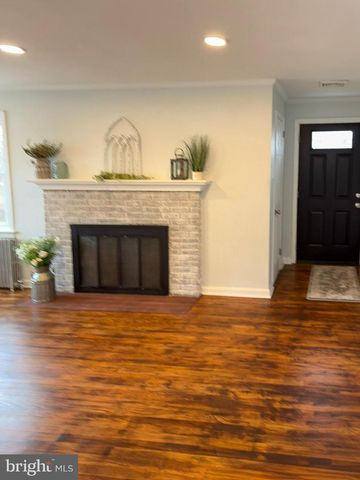 266 REDWOOD DR, Lancaster, PA 17603