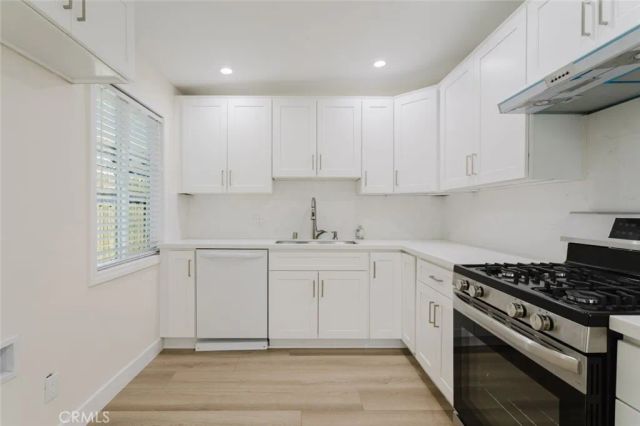 16404 Donmetz Street, Granada Hills, CA 91344