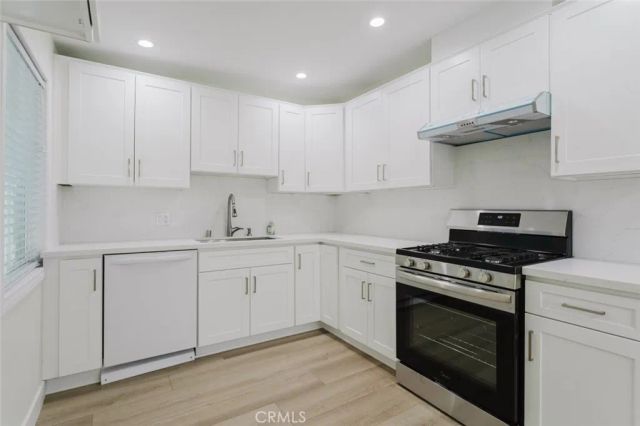 16404 Donmetz Street, Granada Hills, CA 91344