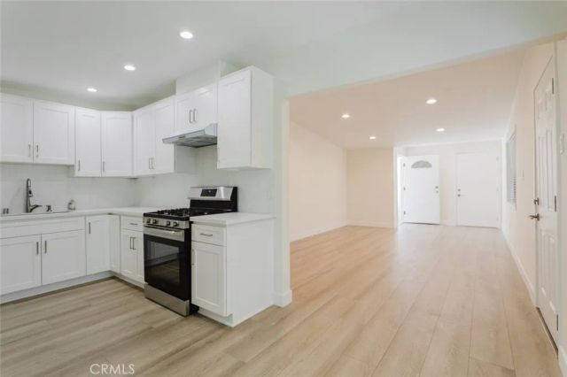 16404 Donmetz Street, Granada Hills, CA 91344