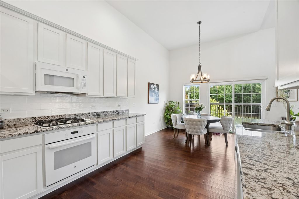 2532 Cedar Hill Lane, Woodridge, IL 60517 — photo 5