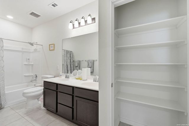 5103 Devanado, San Antonio, TX 78261